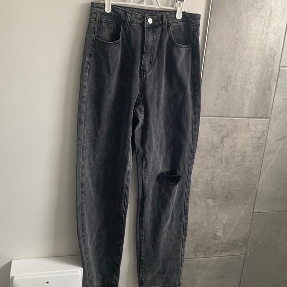 Jeans - Picture 3 of 16